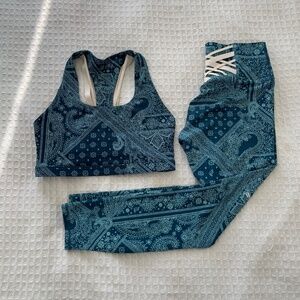 Fabletics Medium Impact Blue Nova Bandana/Tapico Matching Work out Set - Size S